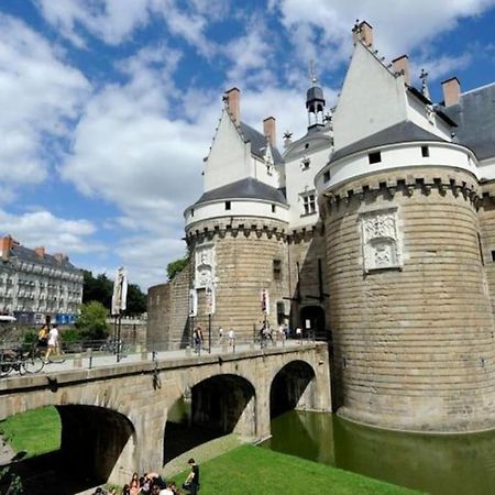 Grande Chambre Independante, Charme, Calme Sur Jardin, Nantes Centre, Acces Prive Par Escalier De L'Immeuble, Sdb & Wc Prives, 10 Minutes Gare Et Palais Des Congres Exterior foto